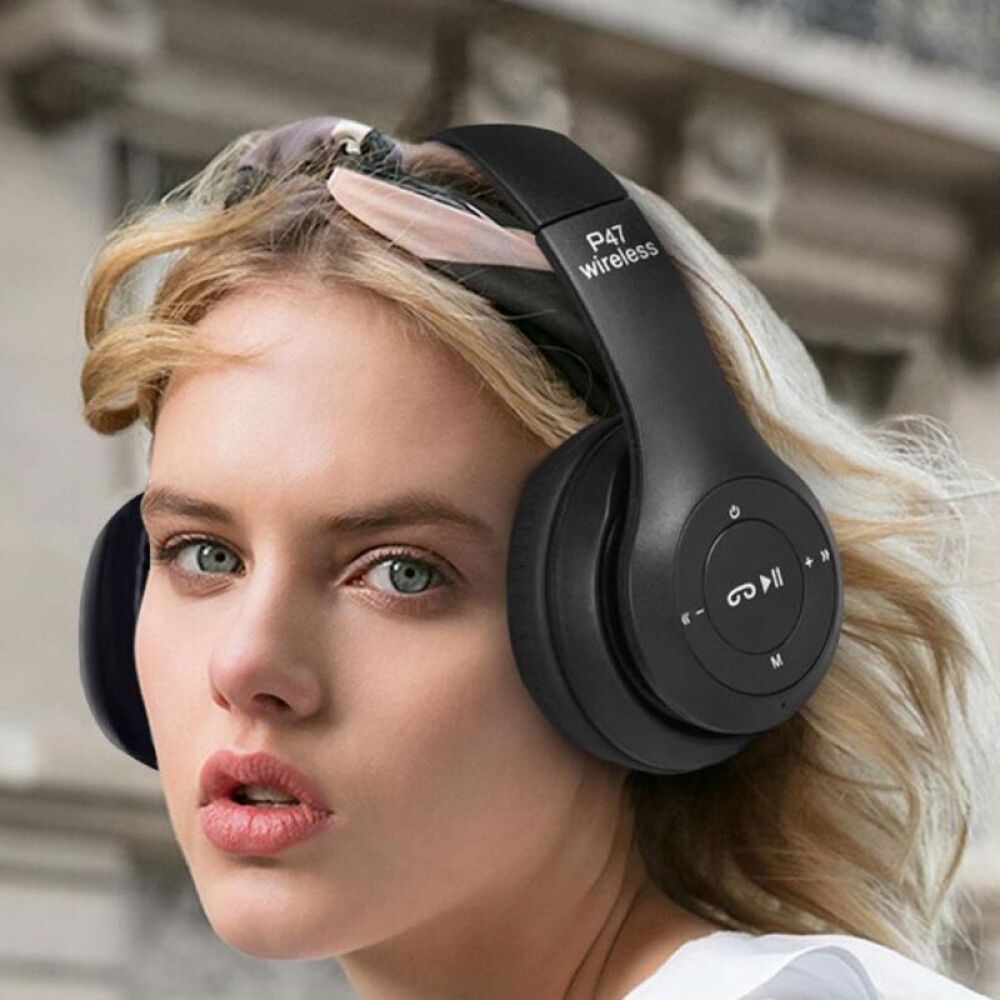 Wireless Bluetooth Headphones with Noise Cancelling