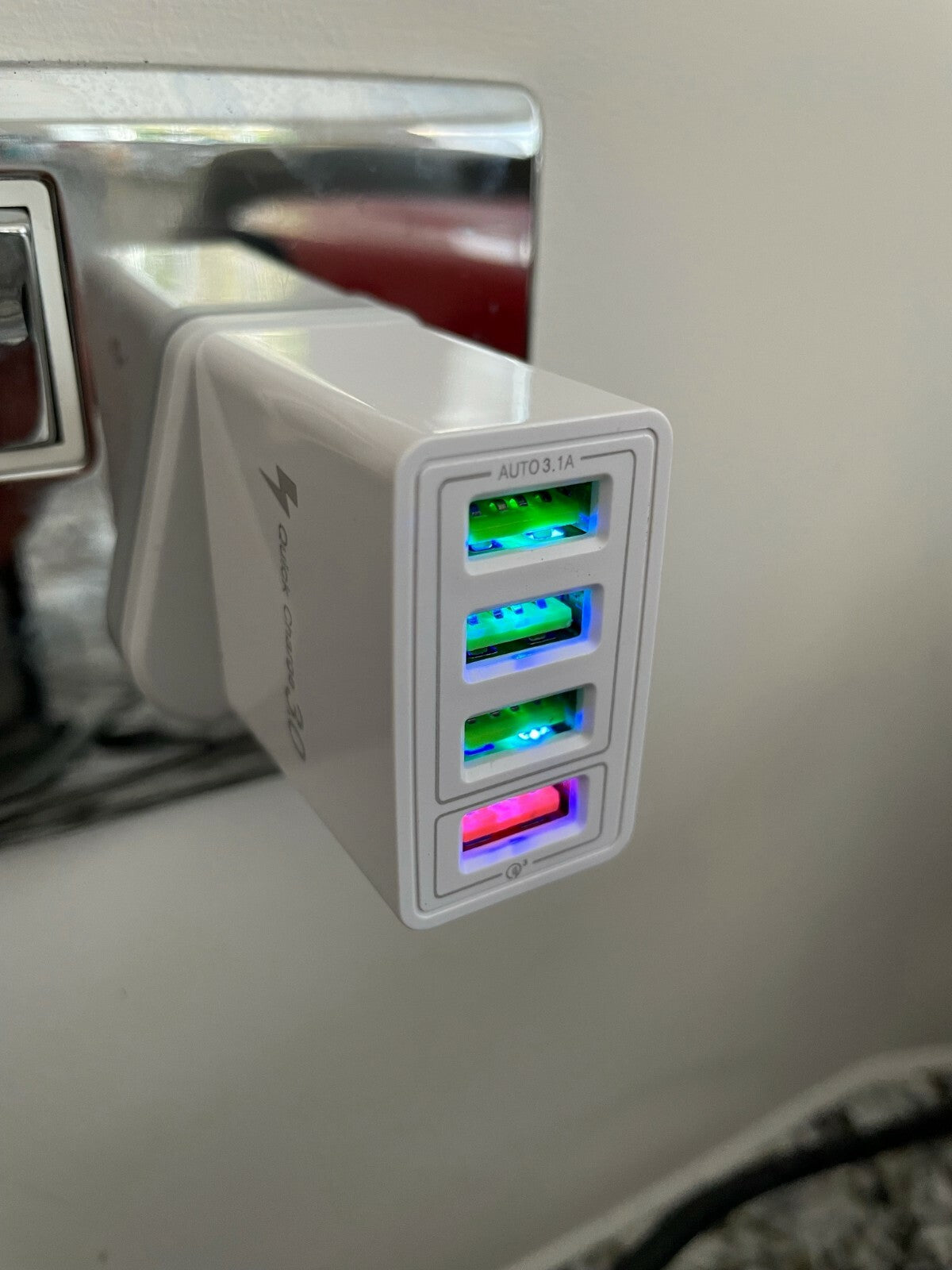 PowerPro Quick Charge 3.0 4x Multi USB Fast UK Plug Wall Charger Up to 3x faster